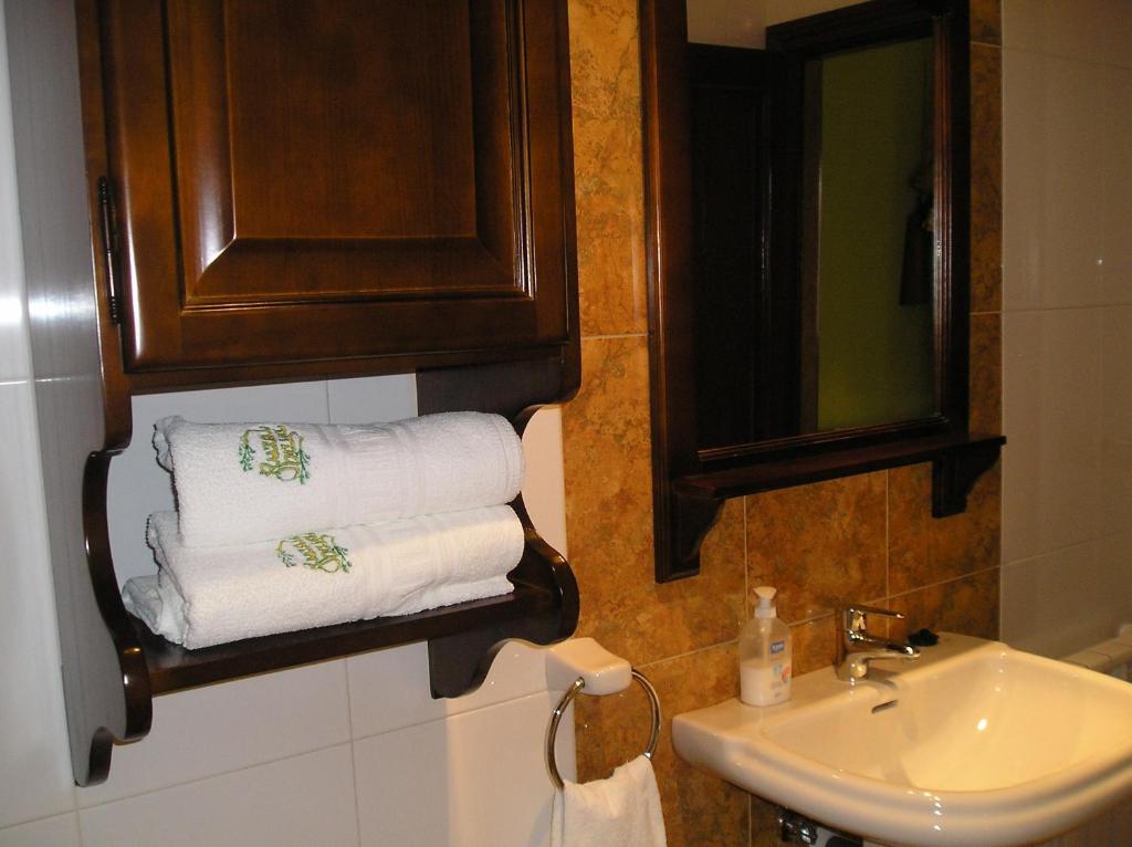 Apartamentos Rurales Obaya Villaviciosa  Phòng bức ảnh